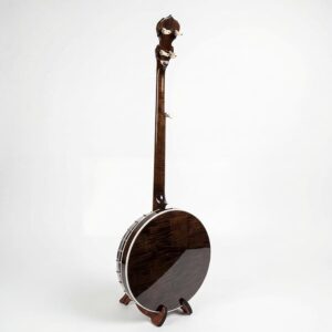 deering-maple-blossom